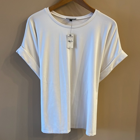 Express White Top with Tie Size Medium NWT - Picture 3 of 12